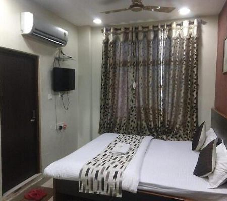 Hotel Surya Jumri Tilaiya Экстерьер фото